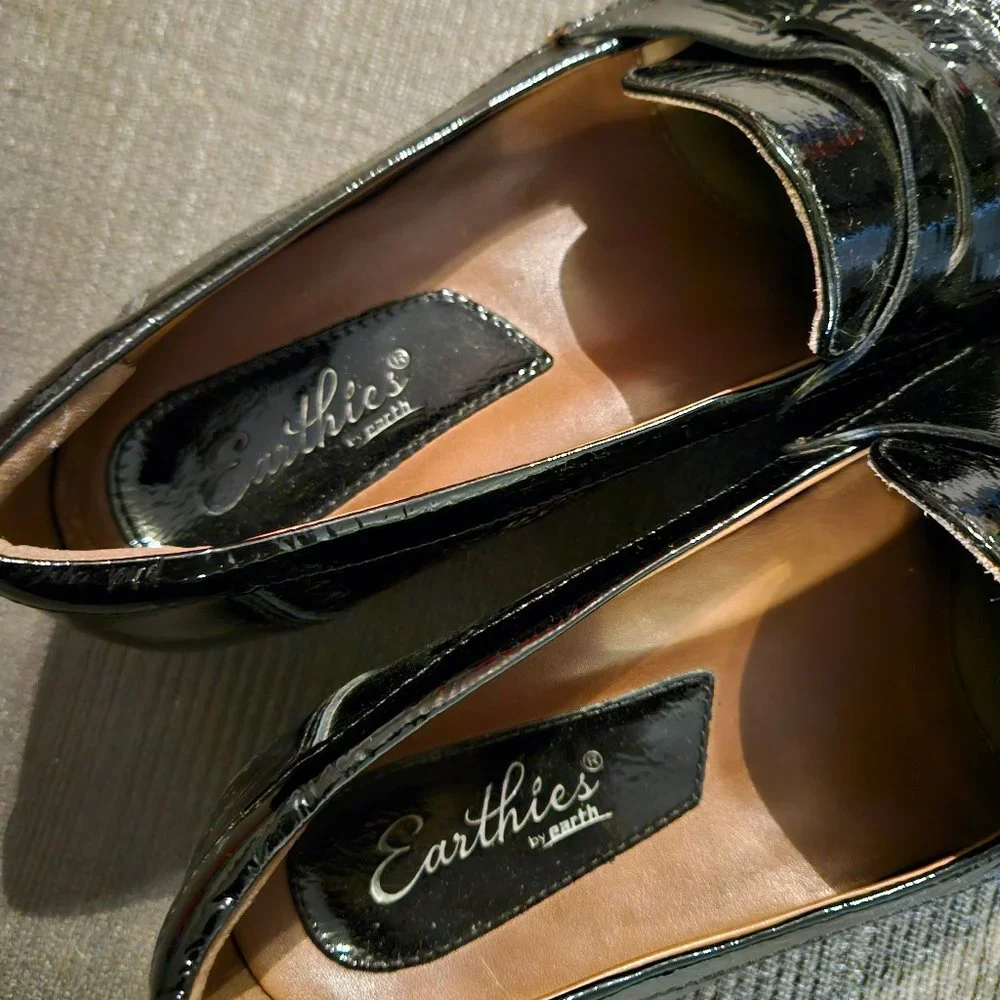 Earthies patent leather penny loafers with chunky soles 8.5M - Picture 4 of 5